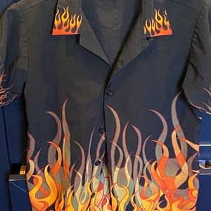 Short sleeve flame shirt